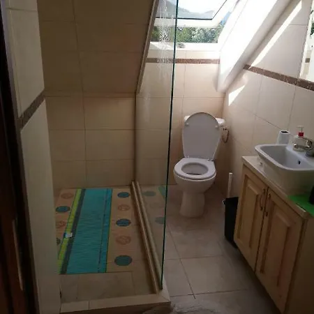 Guest house Widok Tresna